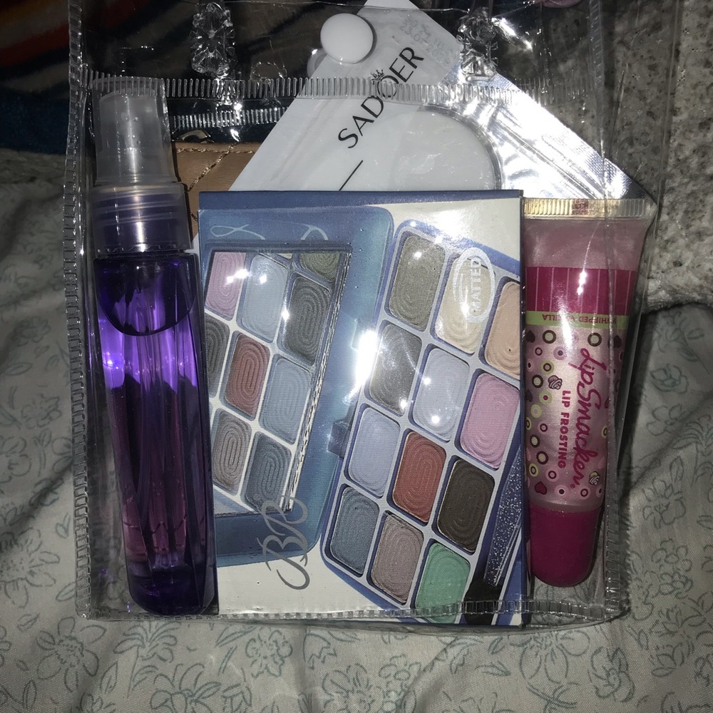 Sadvisor Purple & Pink Makeup Gift Set - Women's Cosmetic Kit